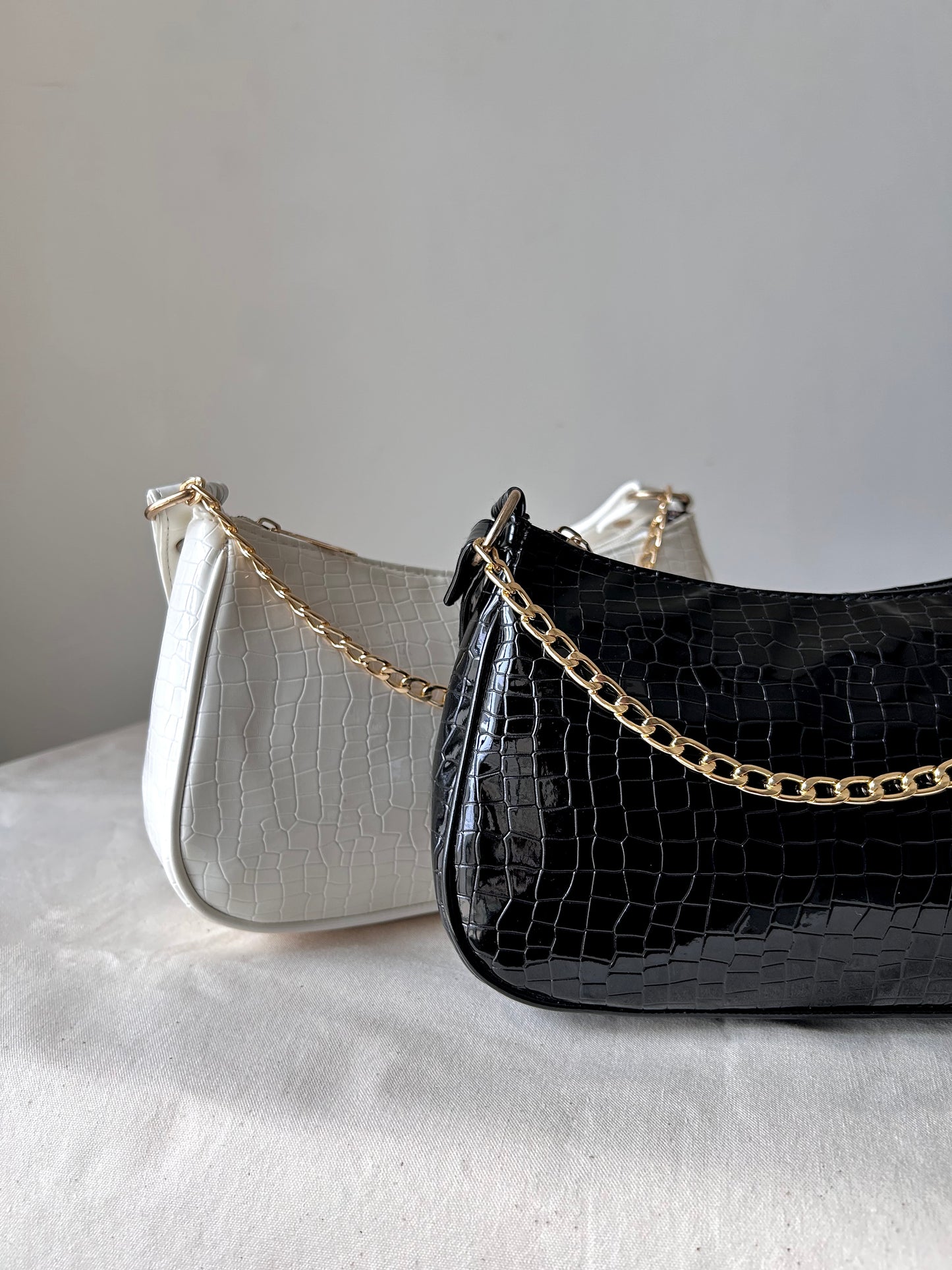 Chic Ivory Elegance Handbag