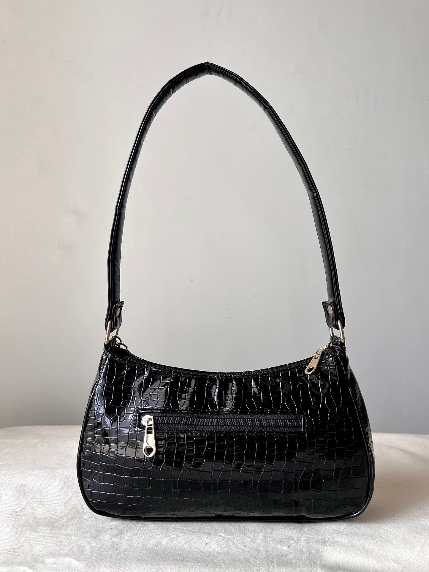 Chic Ivory Elegance Handbag